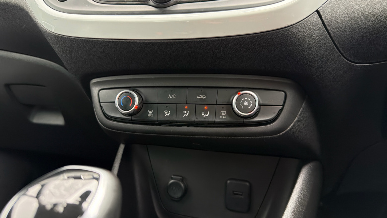 Vauxhall Crossland X 1.2 [83] Griffin 5dr [Start Stop] Petrol Hatchback